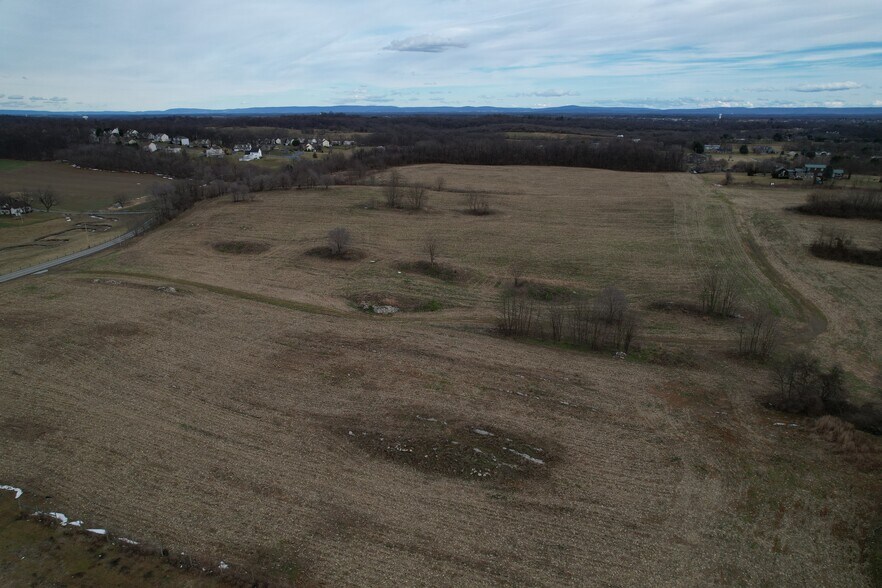 More Photos Of 1623 Lost Rd, Martinsburg Land For Sale