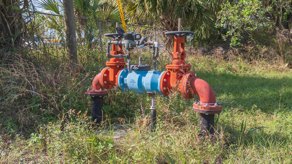 More Photos Of 4024 Paul S Buchman Hwy, Zephyrhills Restaurant For Sale