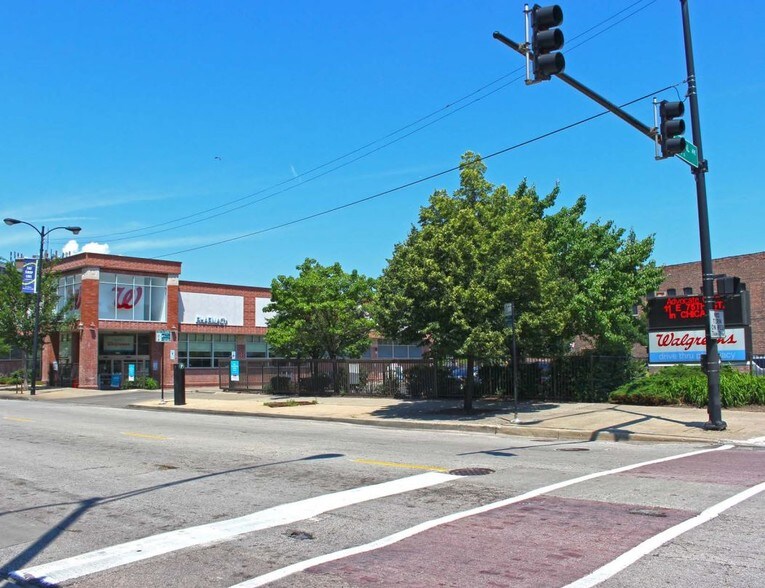 More Photos Of 9148 S Commercial Ave, Chicago Drugstore For Lease