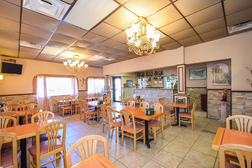 More Photos Of 136 New Jersey Ave, Absecon Restaurant For Sale
