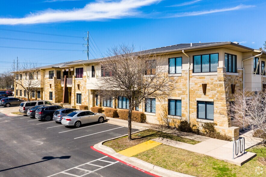 More Photos Of 9701 Brodie Ln, Austin Medical For Lease