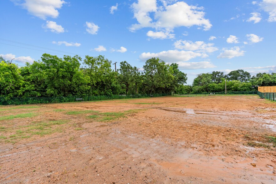 More Photos Of 4620 Kennedale New Hope Rd, Fort Worth Manufactured Housing Mobile Home Park For Sale