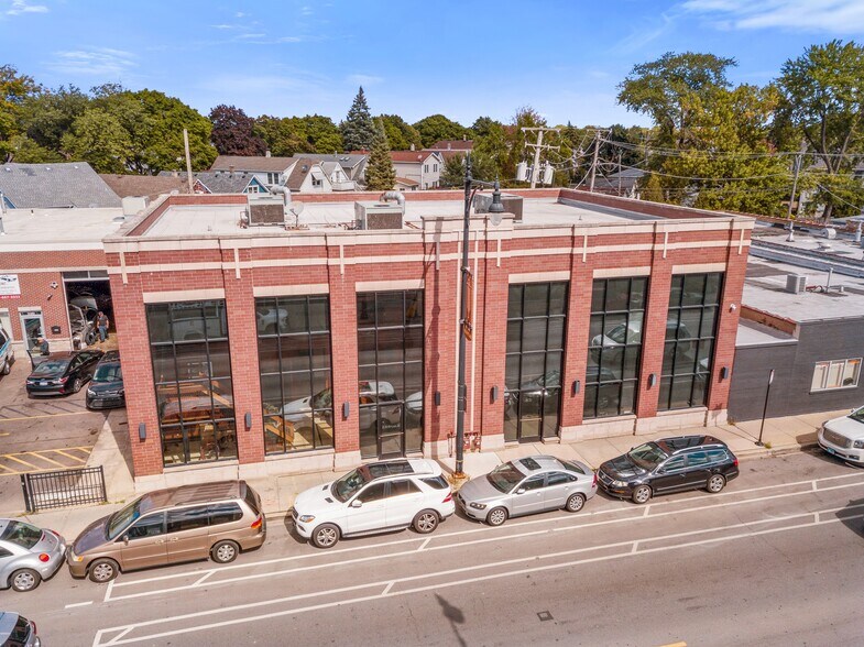 More Photos Of 4650-52 Lawrence, Chicago Office For Sale