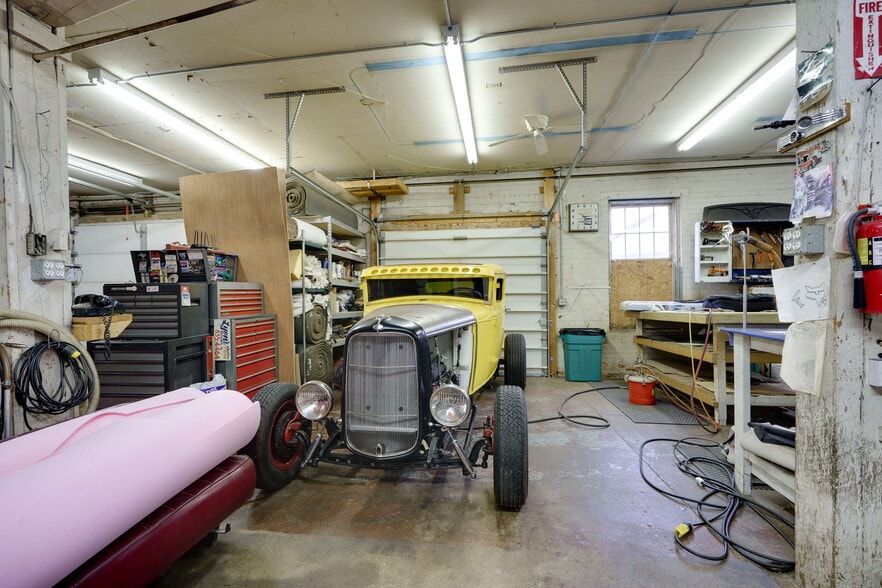 More Photos Of 46 Jefferson St, Brookville Storefront Retail Residential For Sale