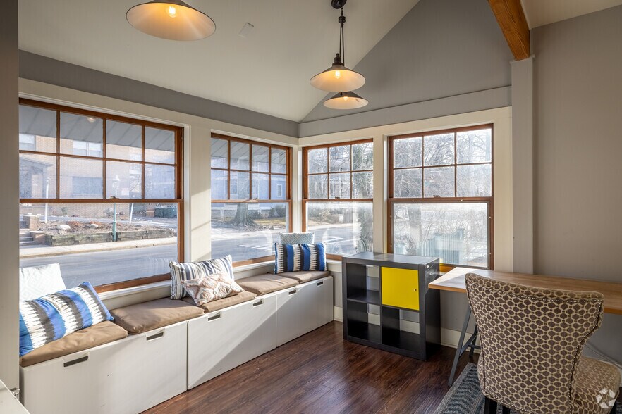 More Photos Of 19 Prospect St, South Orange Loft Creative Space For Lease