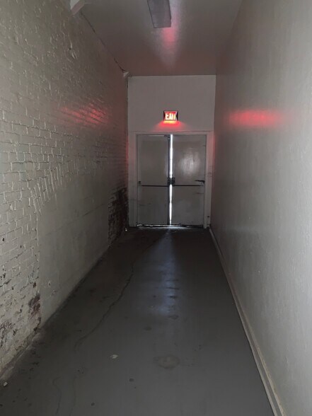 More Photos Of 525 E Channel St, Stockton Office For Lease