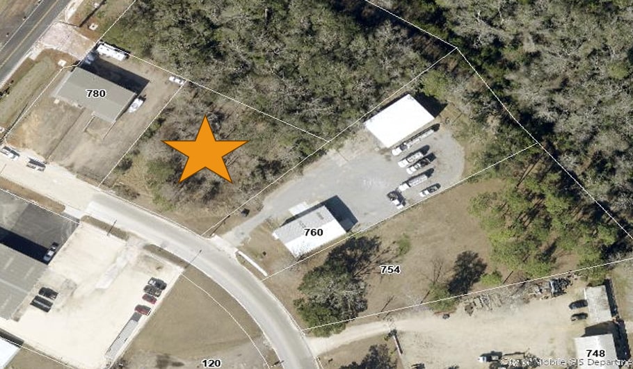 More Photos Of 103 Zeigler Cir E, Mobile Warehouse For Lease