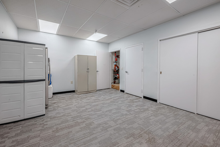 More Photos Of 1035 Fairmont Pky, Pasadena Religious Facility For Sale