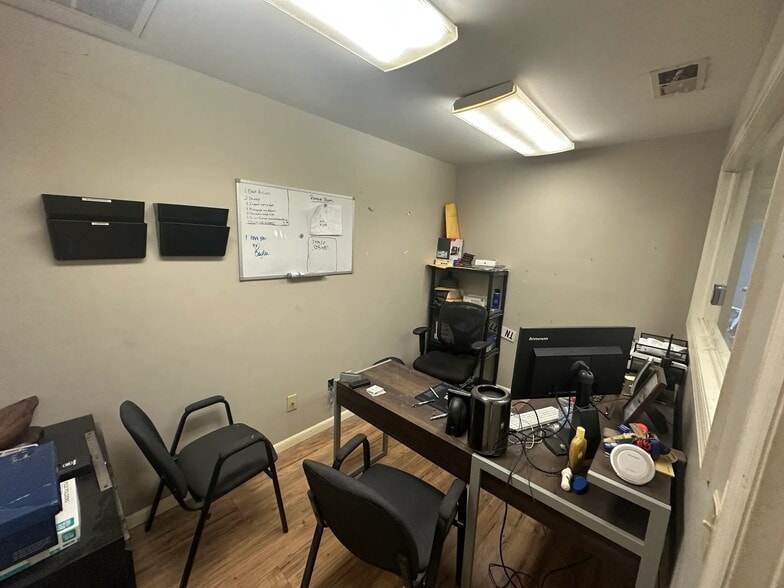 More Photos Of 14395 Hickory Creek, Lenoir City Warehouse For Lease