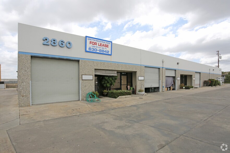 Primary Photo Of 2860 E Gretta Ln, Anaheim Unknown For Lease