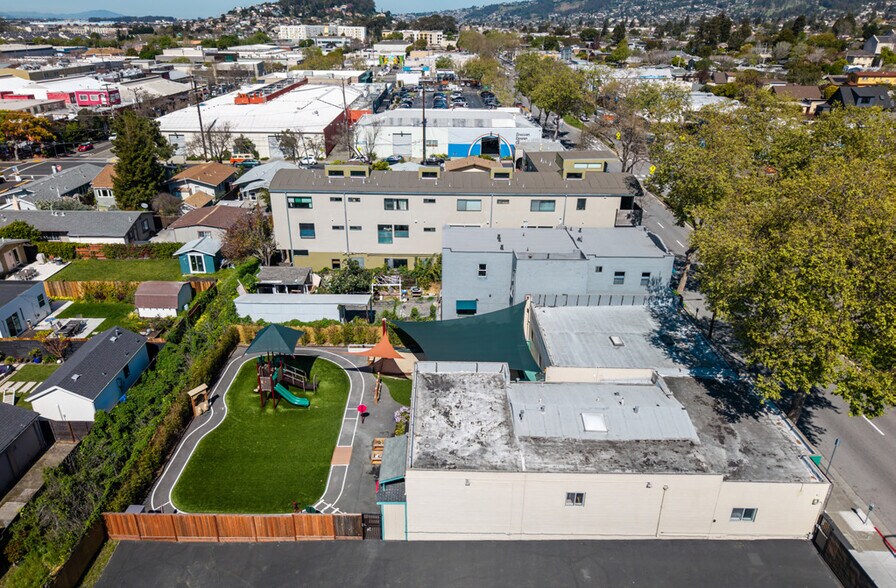 More Photos Of 1422 San Pablo Ave, Berkeley Lodge Meeting Hall For Lease