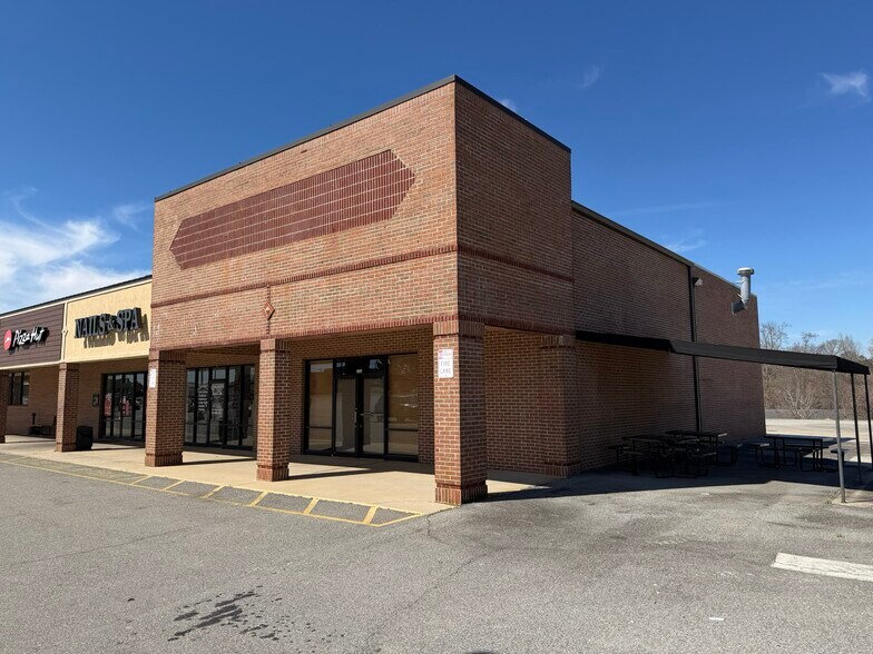Primary Photo Of 200 W Clinton St, Gray Storefront For Lease