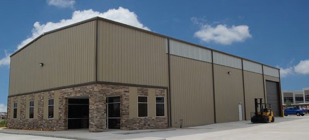 More Photos Of 16707 Telge Rd, Cypress Warehouse For Lease