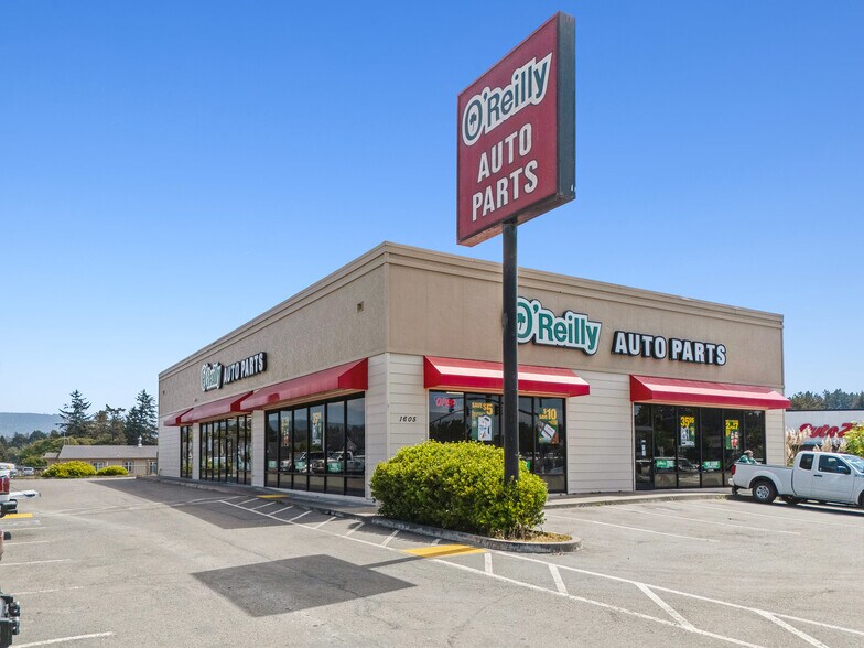 Primary Photo Of 1605 Central Ave, Mckinleyville Auto Repair For Sale