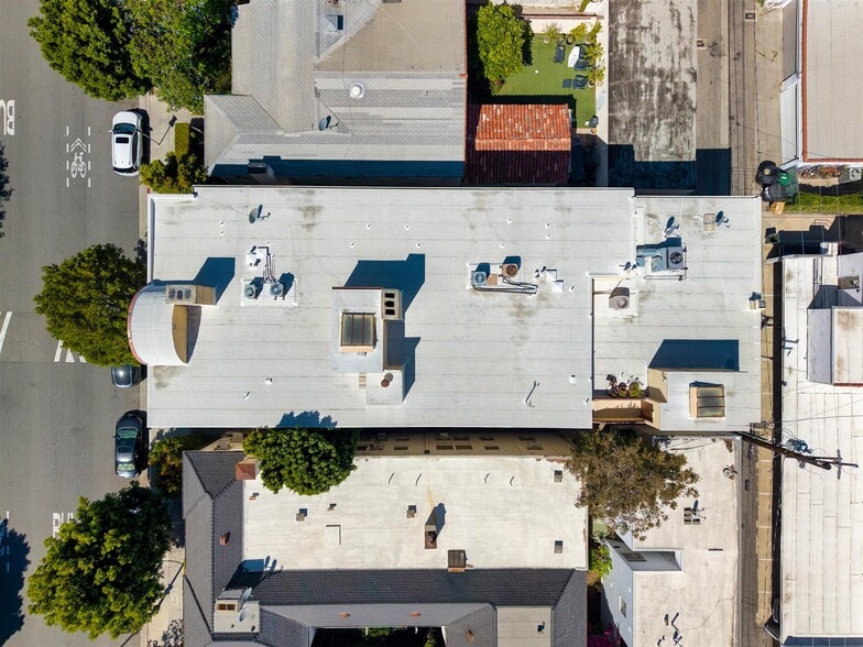 More Photos Of 9930 Durant Dr, Beverly Hills Apartments For Sale