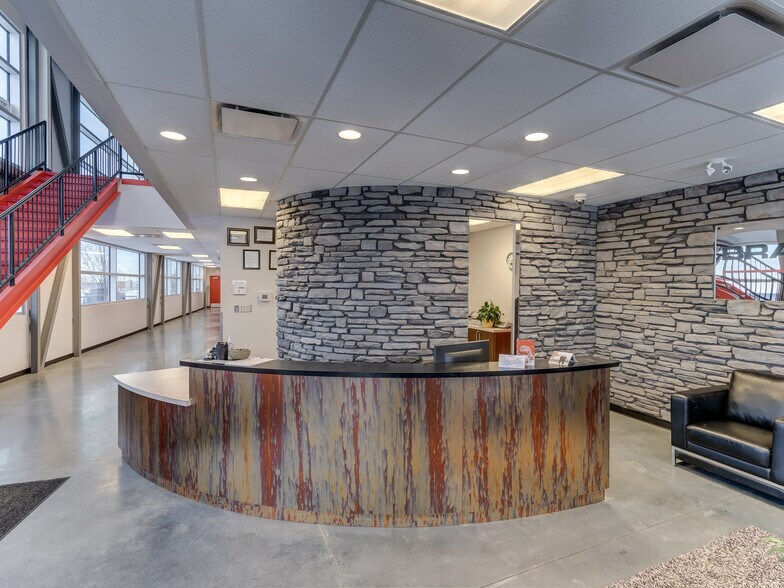 More Photos Of 7005 44 St, Lloydminster Unknown For Lease