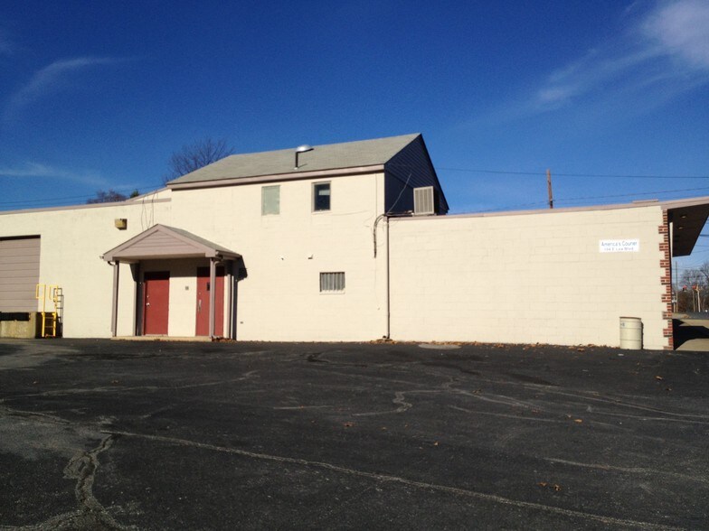 More Photos Of 100 E Lea Blvd, Wilmington Warehouse For Sale