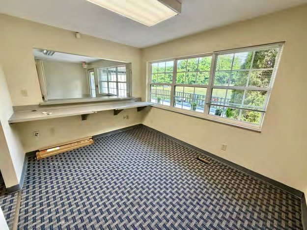 More Photos Of 1028 Old Cedar Bluff Rd, Knoxville Office For Lease