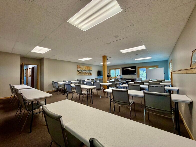 More Photos Of 352 Lake Dillon Dr, Dillon Office For Sale