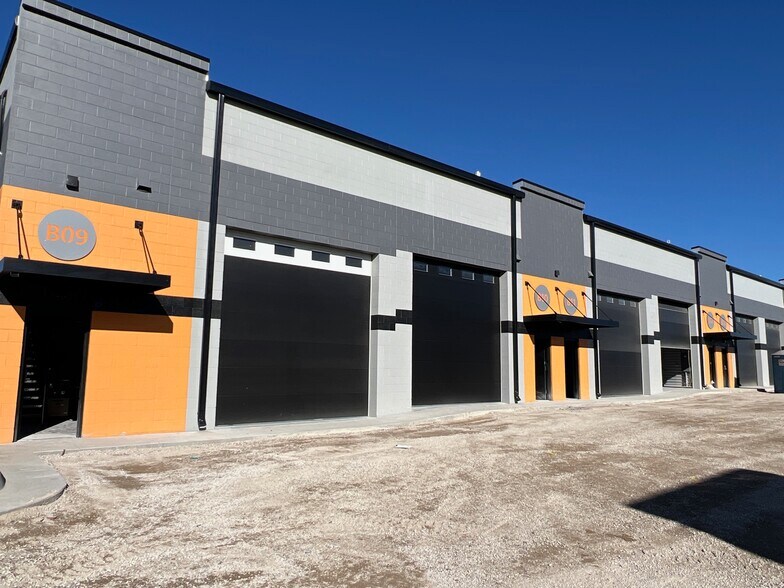 More Photos Of 1010 S Interstate Rd, Castle Rock Unknown For Lease