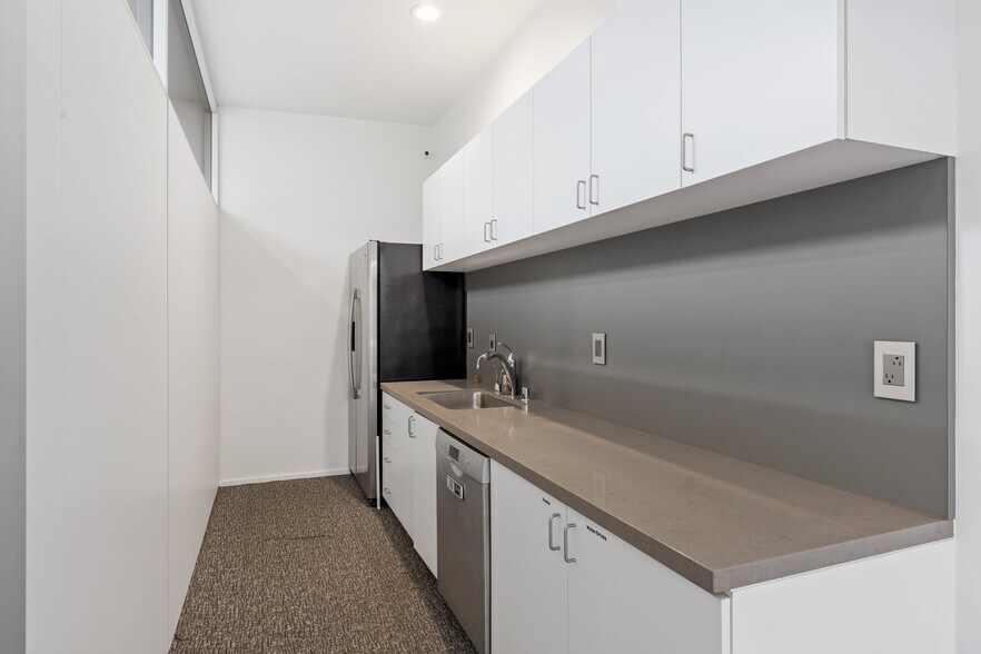 More Photos Of 123 S Park St, San Francisco Office For Lease