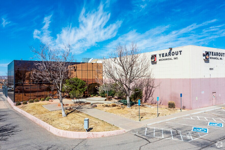 More Photos Of 8501 Washington St NE, Albuquerque Warehouse For Sale