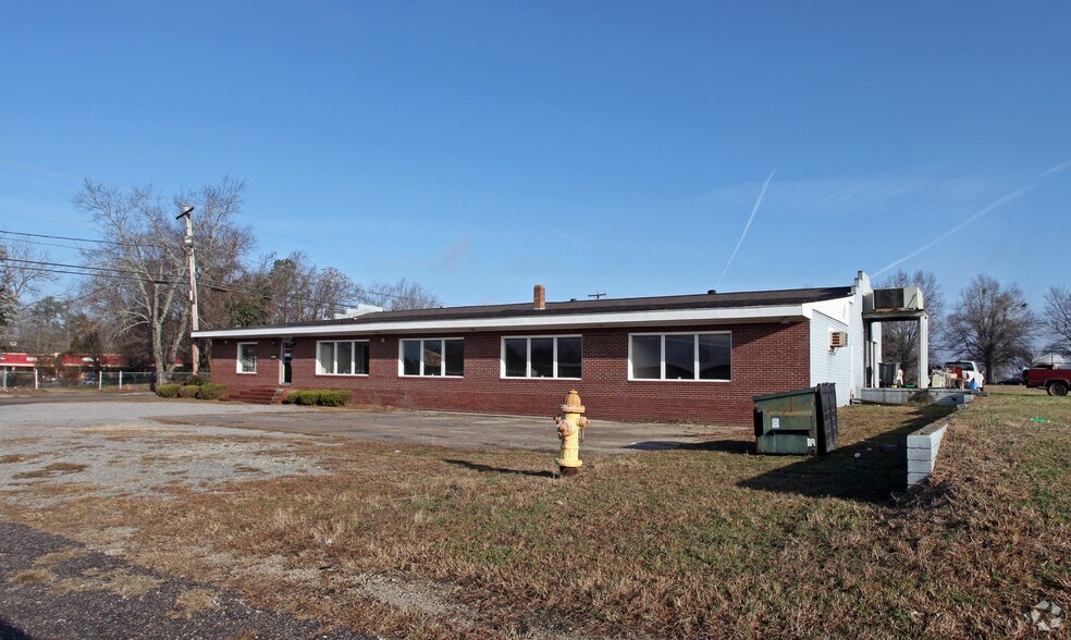 More Photos Of 1492 Executive Ct, Orangeburg General Retail For Sale