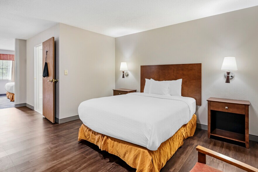 More Photos Of 1899 Winderly Ln, Pickerington Hotel For Sale