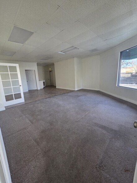 More Photos Of 44143-44147 20th St W, Lancaster Medical For Sale