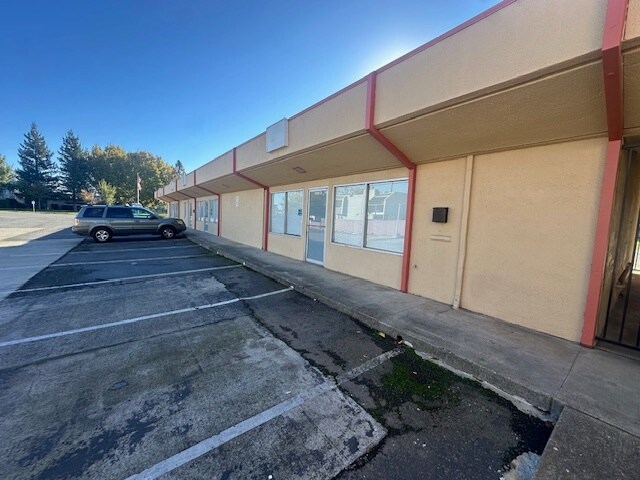 More Photos Of 1905 Covillaud St, Marysville General Retail For Sale