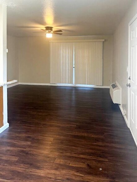 More Photos Of 2944 Del Paso Blvd, Sacramento Apartments For Sale