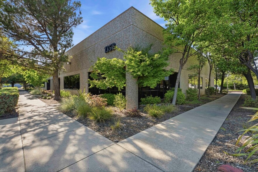 More Photos Of 1358 Blue Oaks Blvd, Roseville Light Distribution For Sale