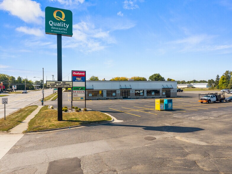 More Photos Of 539-577 E Chicago St, Coldwater Unknown For Lease