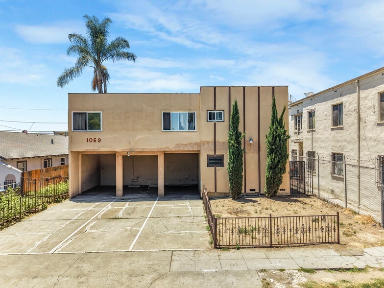 Primary Photo Of 1069 N Oxford Ave, Los Angeles Apartments For Sale