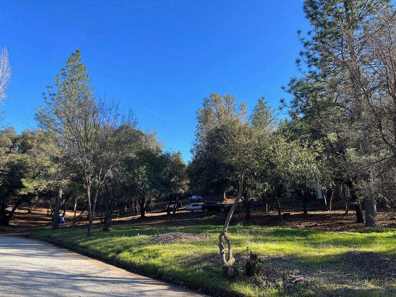 More Photos Of 5677 Darby Ln, Murphys Land For Sale