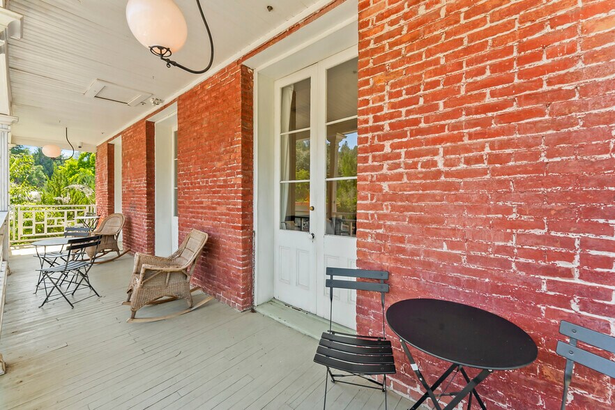 More Photos Of 14202 S State Highway 49, Amador City Hotel For Sale