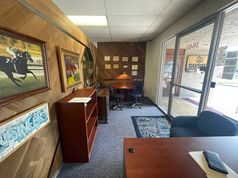 More Photos Of 3840 E Coast Hwy, Corona Del Mar Storefront Retail Office For Lease