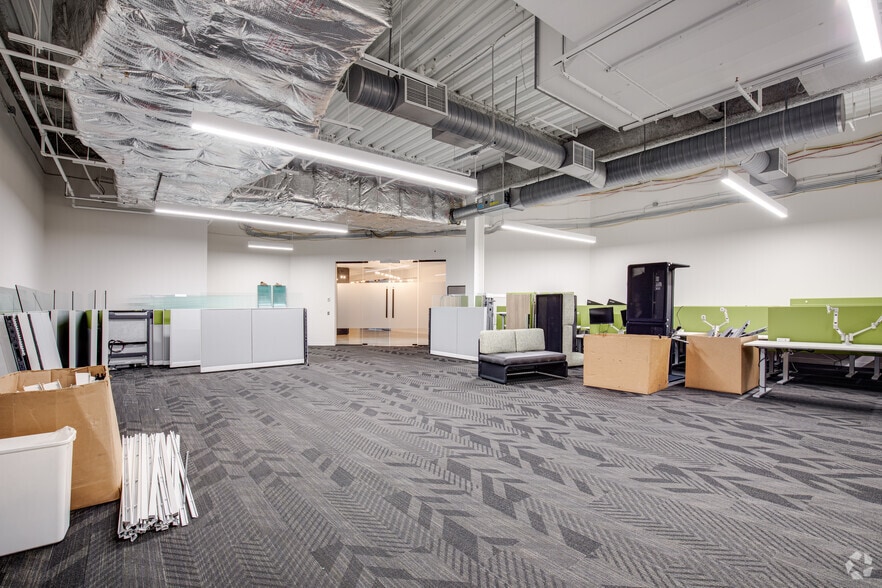 More Photos Of 651 Nicollet Mall, Minneapolis Office For Sale