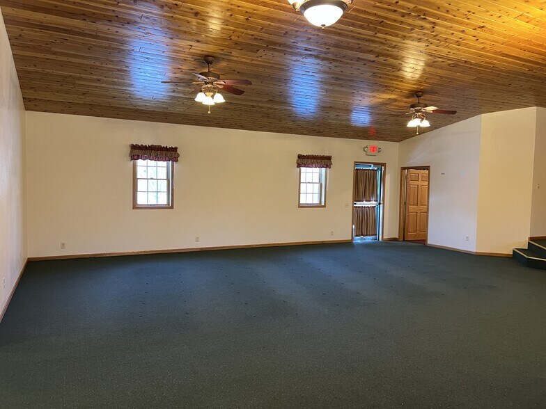 More Photos Of 6260 Hermantown Rd, Duluth Office For Lease