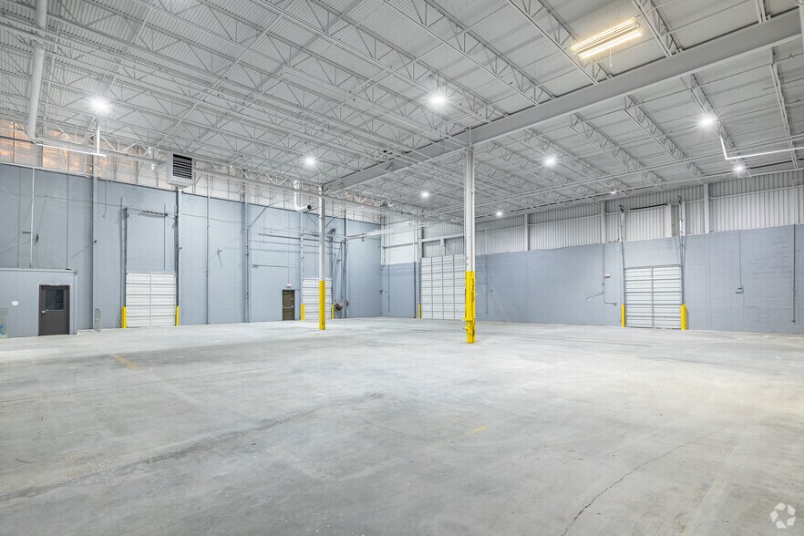 More Photos Of 780 King George Blvd, Savannah Warehouse For Lease