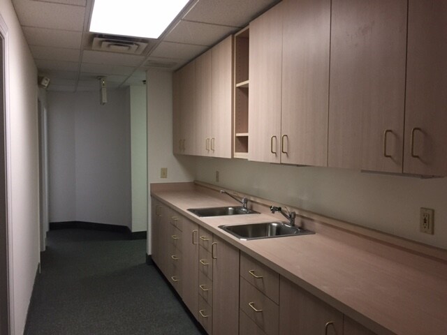 More Photos Of 601-623 Emancipation Hwy, Fredericksburg Medical For Sale