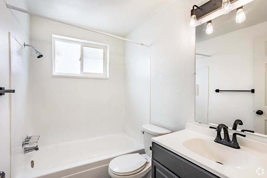 More Photos Of 1330 W Mississippi Ave, Denver Apartments For Sale
