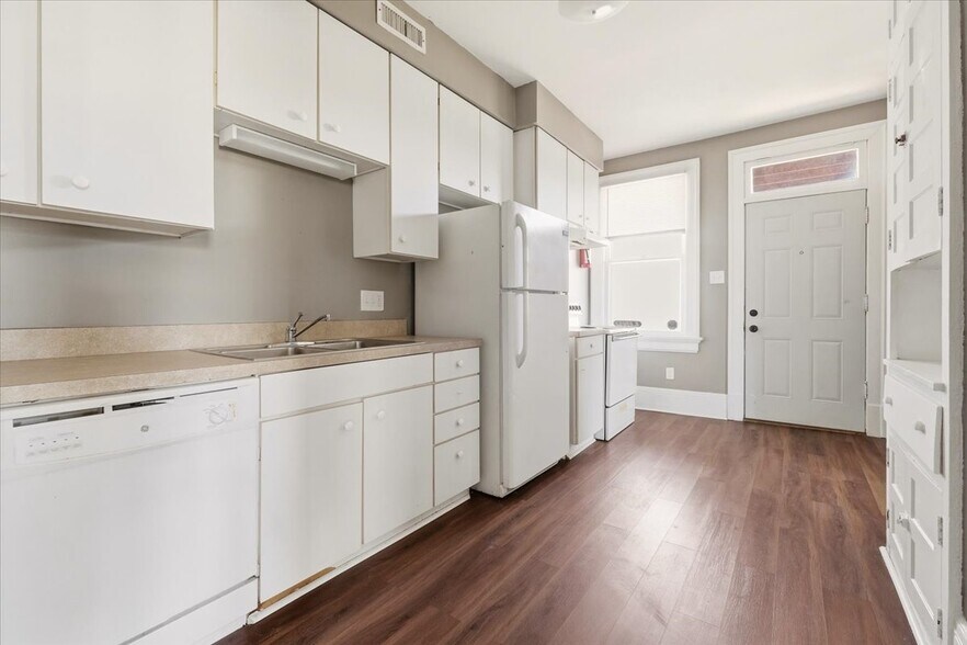 More Photos Of 283 Park Ave W, Mansfield Apartments For Sale