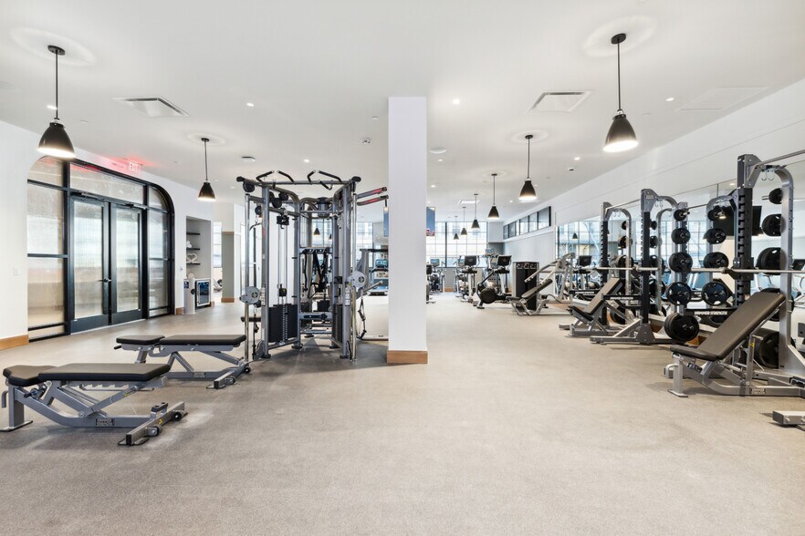 More Photos Of 435 N Broad St, Philadelphia Apartments For Lease