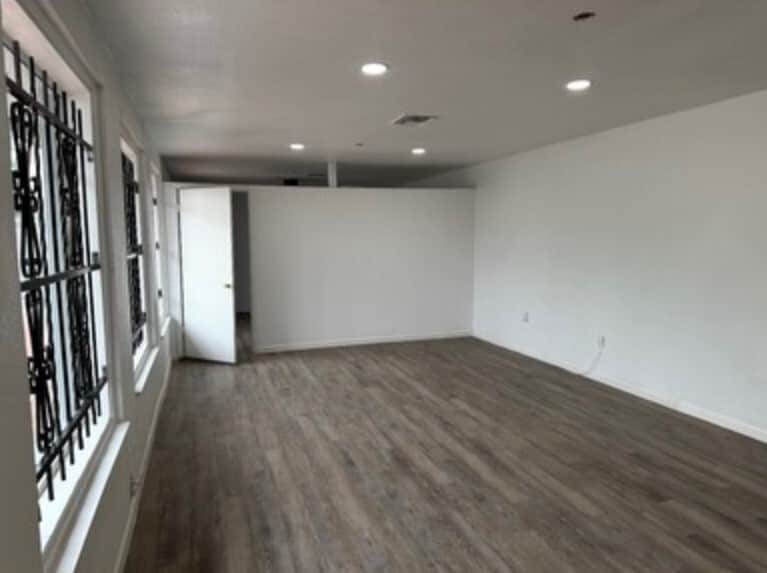 More Photos Of 7001 Weaver Rd, Houston Manufacturing For Lease