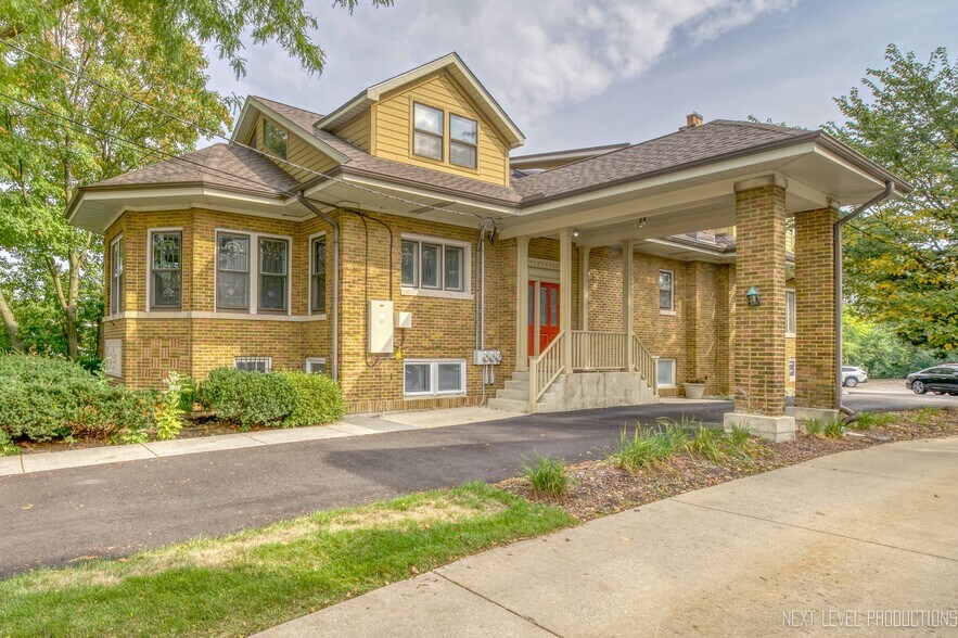 Primary Photo Of 402 E Roosevelt Rd, Wheaton Office For Sale
