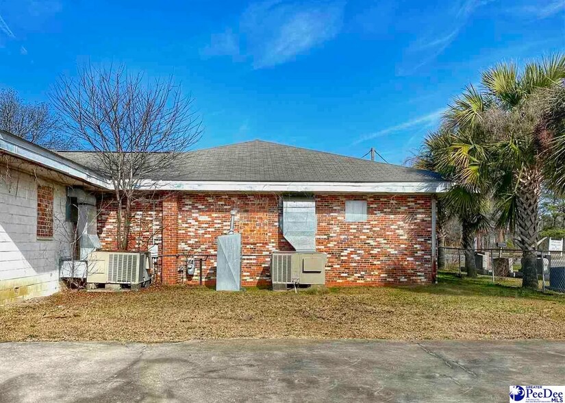 More Photos Of 1007 Highway 301, Dillon Flex For Sale