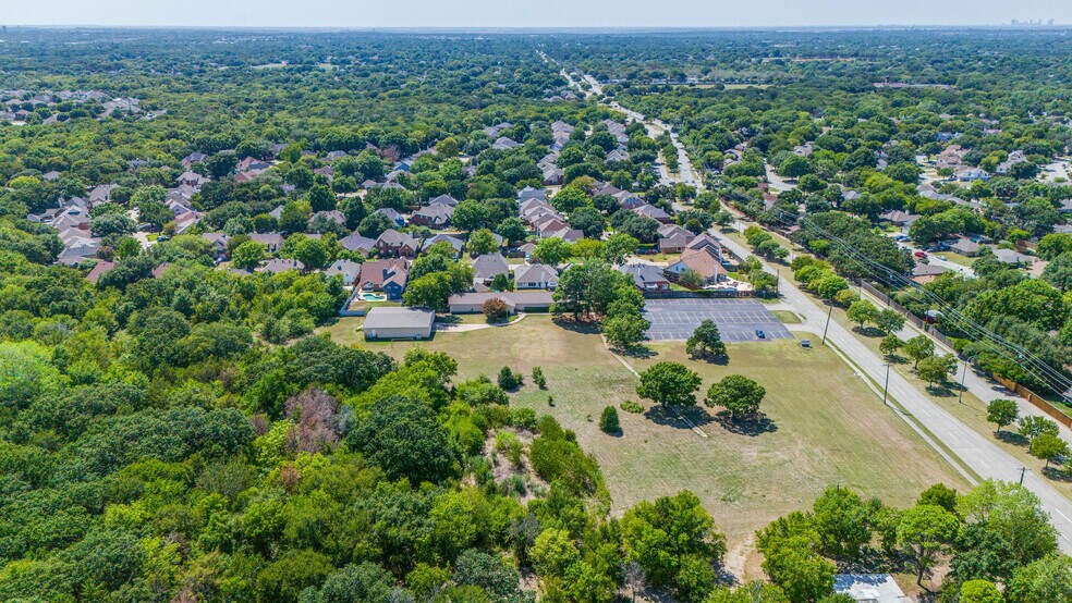 More Photos Of 2120 W Sublett Rd, Arlington Land For Sale