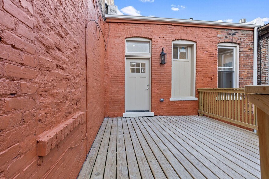 More Photos Of 6 W Burlington Ave, La Grange Storefront Retail Residential For Sale