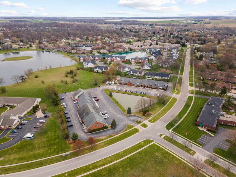 More Photos Of 655 Fox Run Rd, Findlay Office For Sale